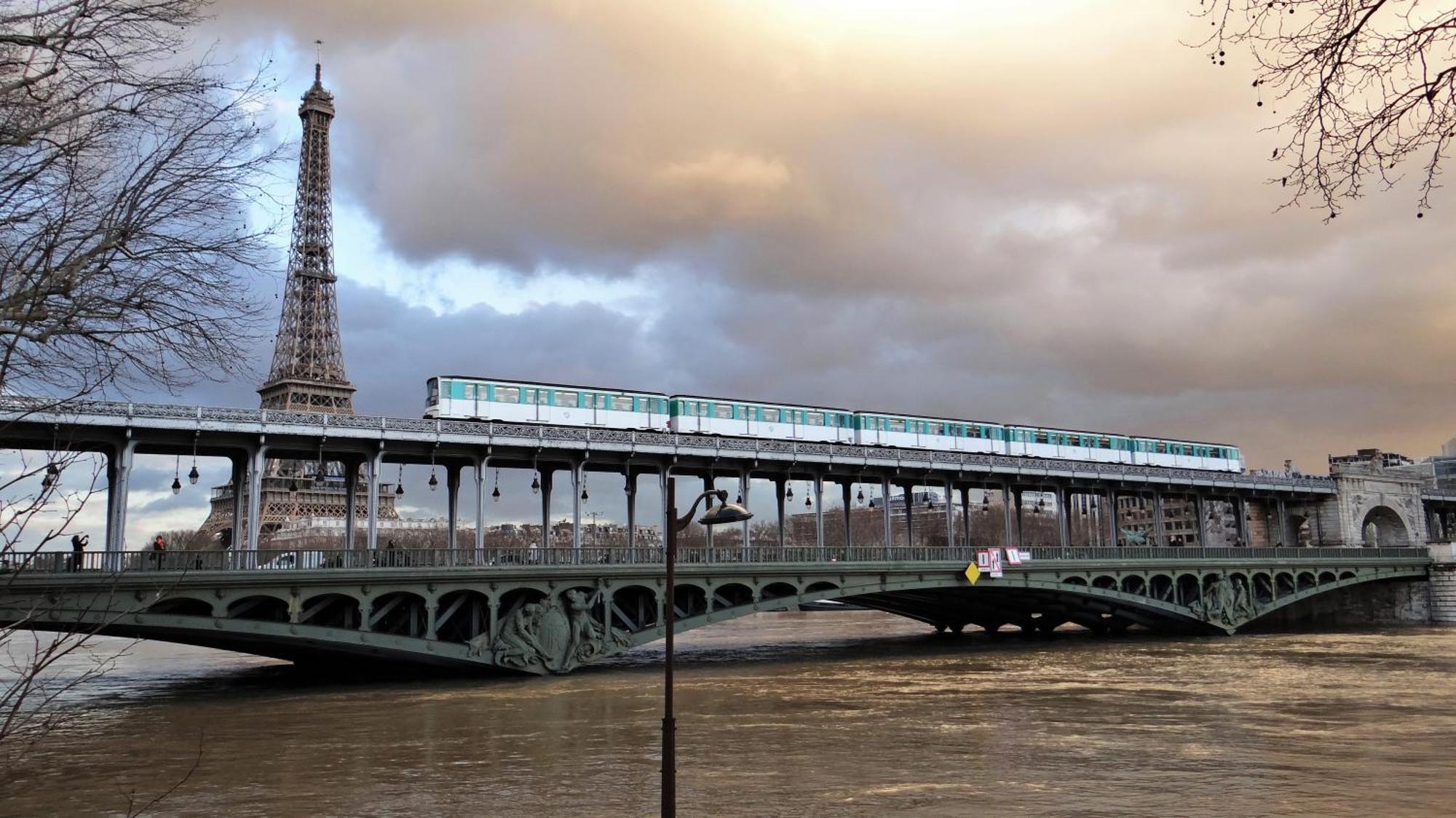 Eiffel Citea Access Dayroom Espace Paris Sans Nuitee Et Chambre Partagee Chatillon Nuitee -- Repos Journee Ou Espace Travail 8-19H Proche Tour Eiffel Ou Usage Bureau A L'Heure En Journee -- Nuitee Chatillon Avenue Párizs Kültér fotó